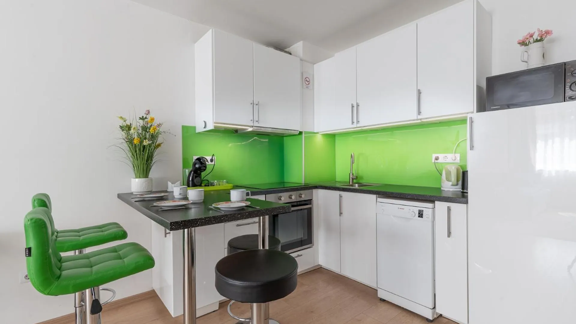 Maria'S Family Home With Free Parking Budapest